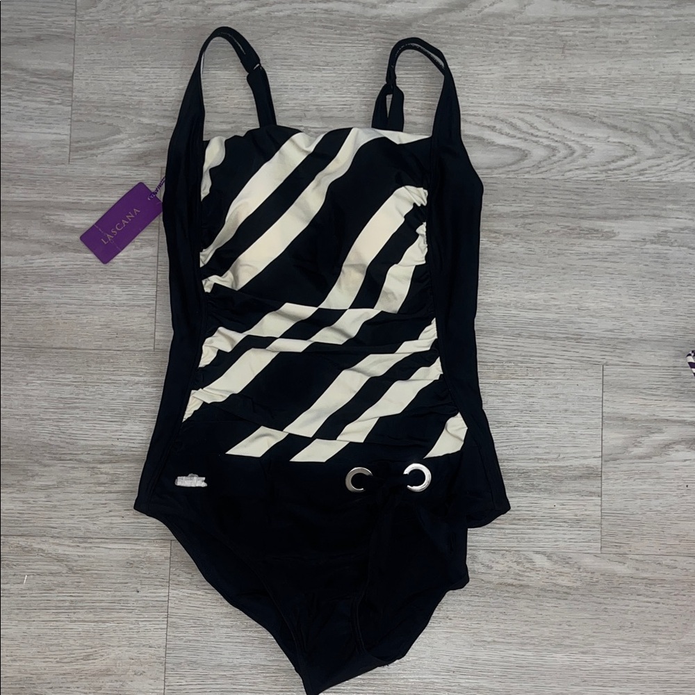 NWT! Lascana black and white one-piece bathing suit 8